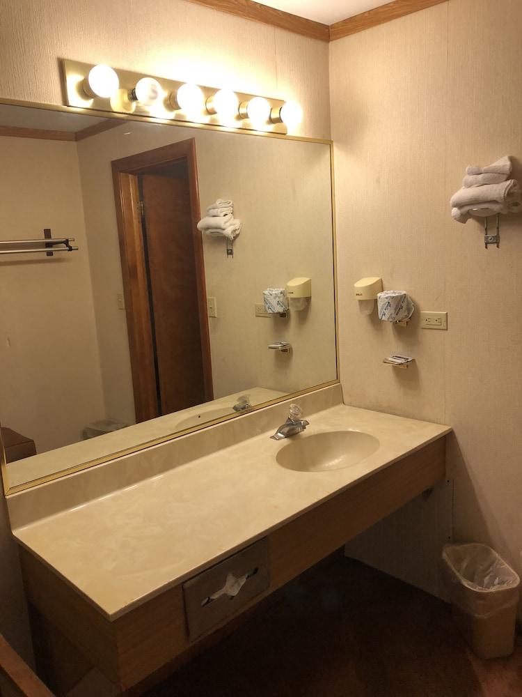Du Wayne Motel photo 23