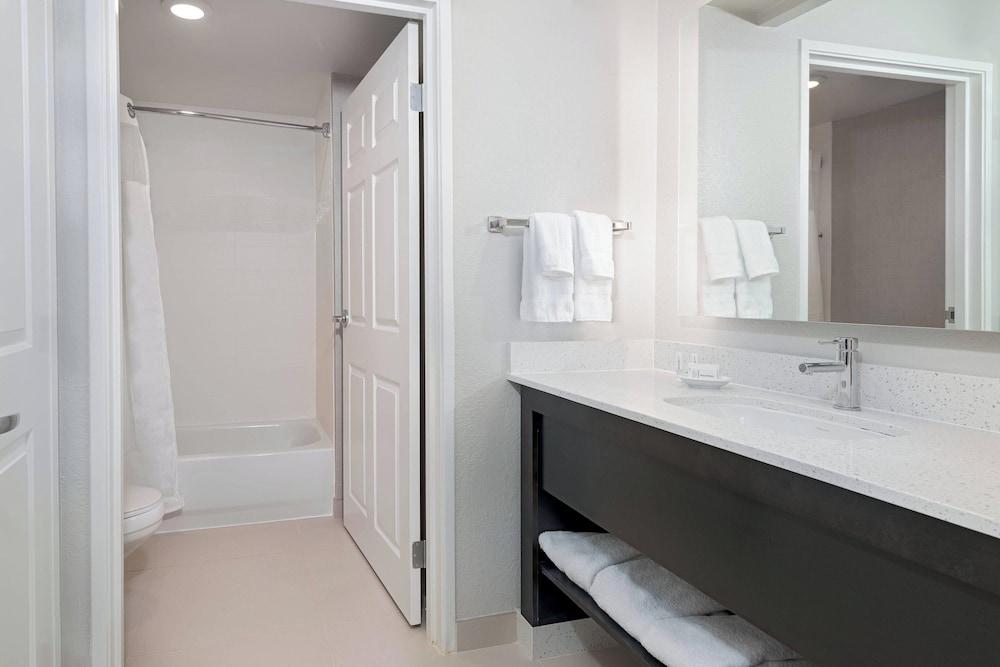 Residence Inn By Marriott Mobile photo 26