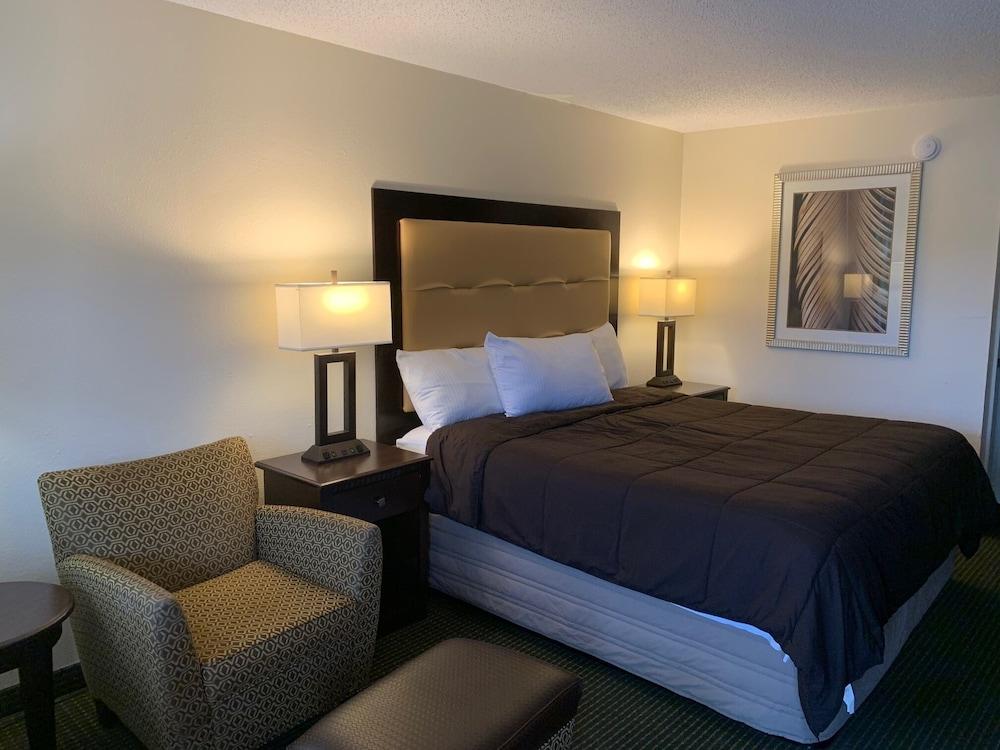 Blackwater Inn photo 7