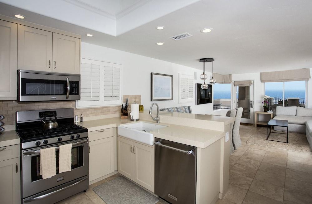 Sunset Cove Villas in Laguna Beach photo 20