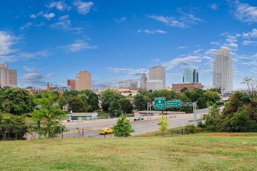 Clarion Pointe Winston – Salem Downtown photo 28