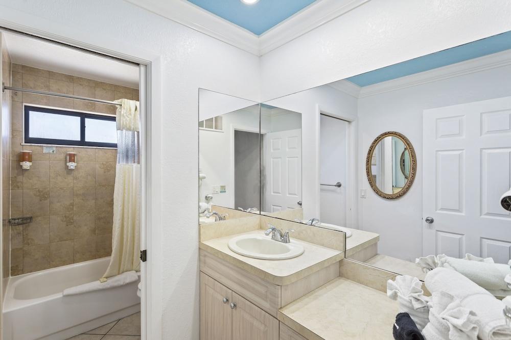 Bayview Plaza Waterfront Resort photo 90