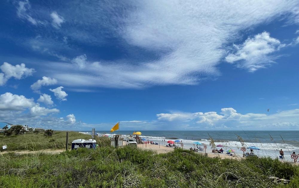 Magic Beach Motel photo 55
