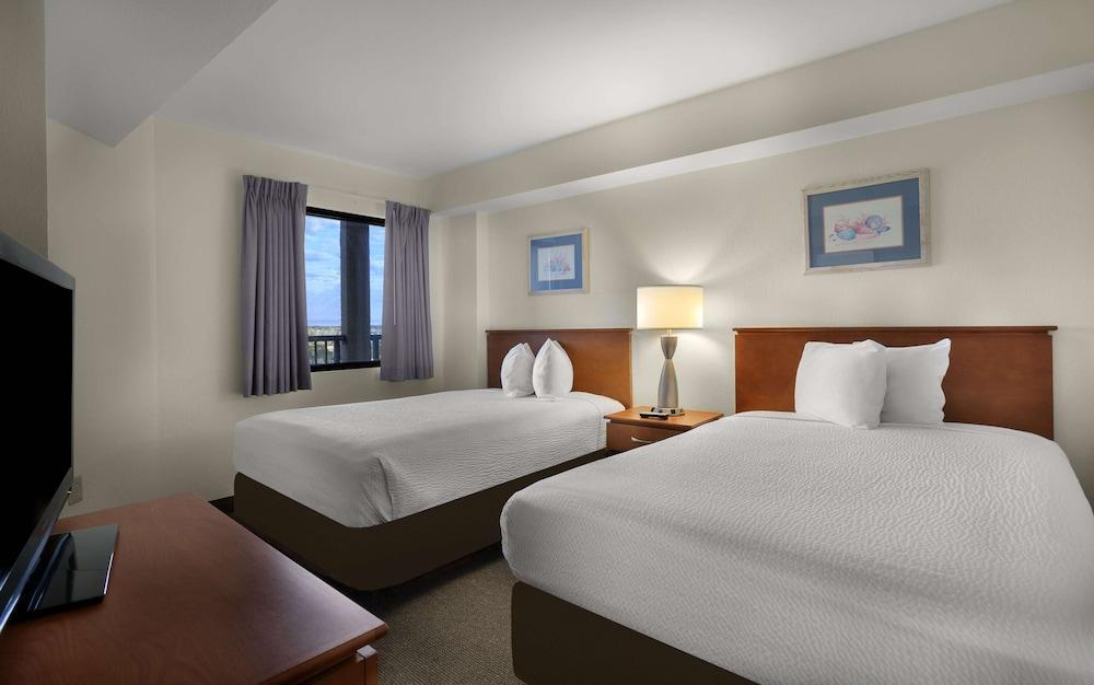 Beach Cove Resort photo 6