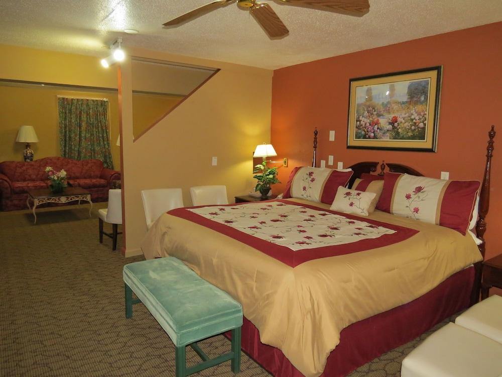 First Western Inn Caseyville photo 25