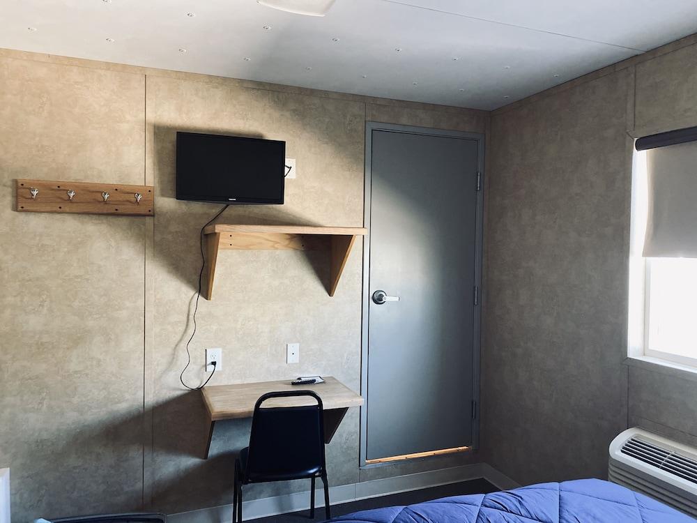 Target Hospitality-Odessa East Lodge photo 20