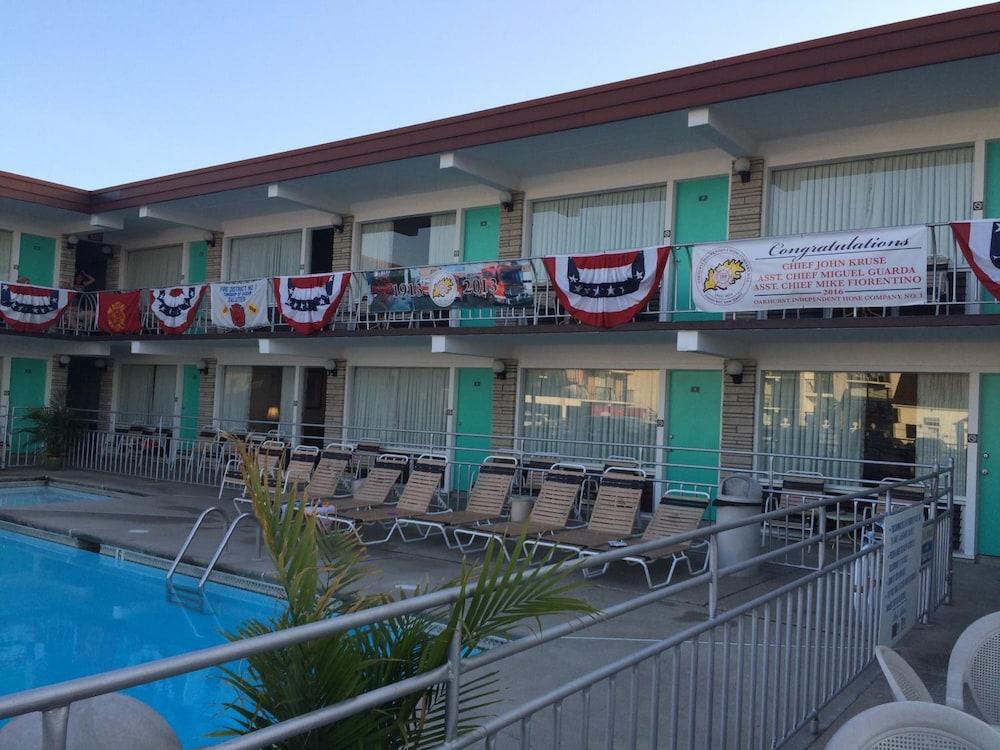 Panoramic Motel & Apartments photo 39