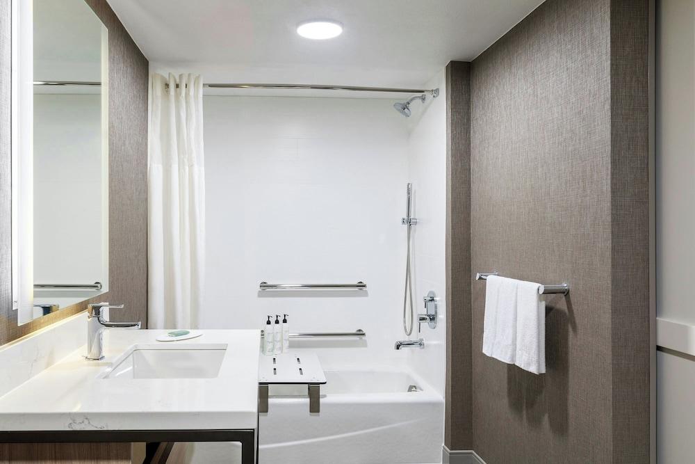 Springhill Suites By Marriott Denver Westminster photo 13