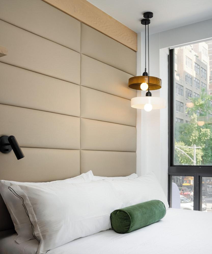 Little Charlie Hotel photo 47