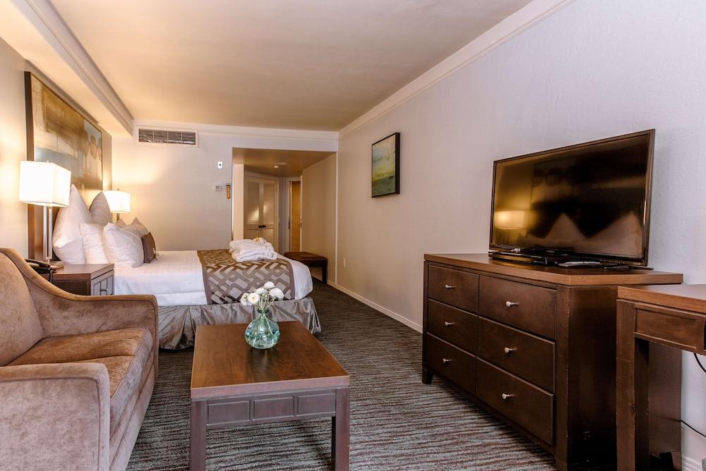 Tamarack Beach Resort Hotel photo 27