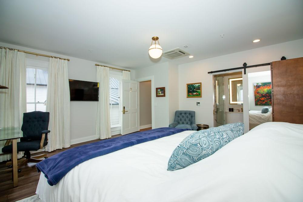 The Colonial Inn, an Ascend Collection Hotel photo 2