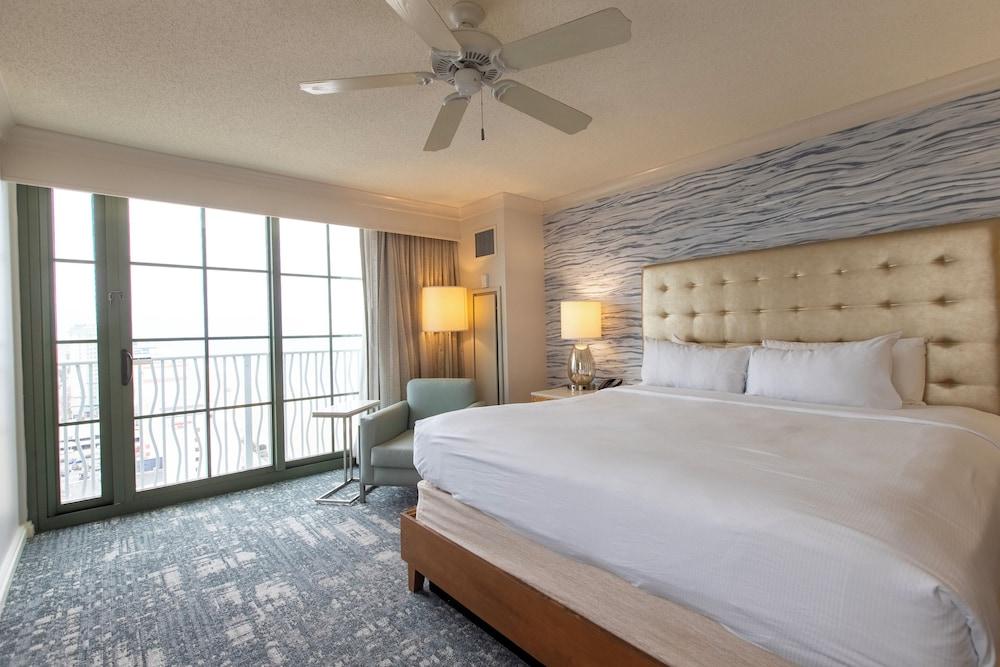 Hilton Virginia Beach Oceanfront photo 51