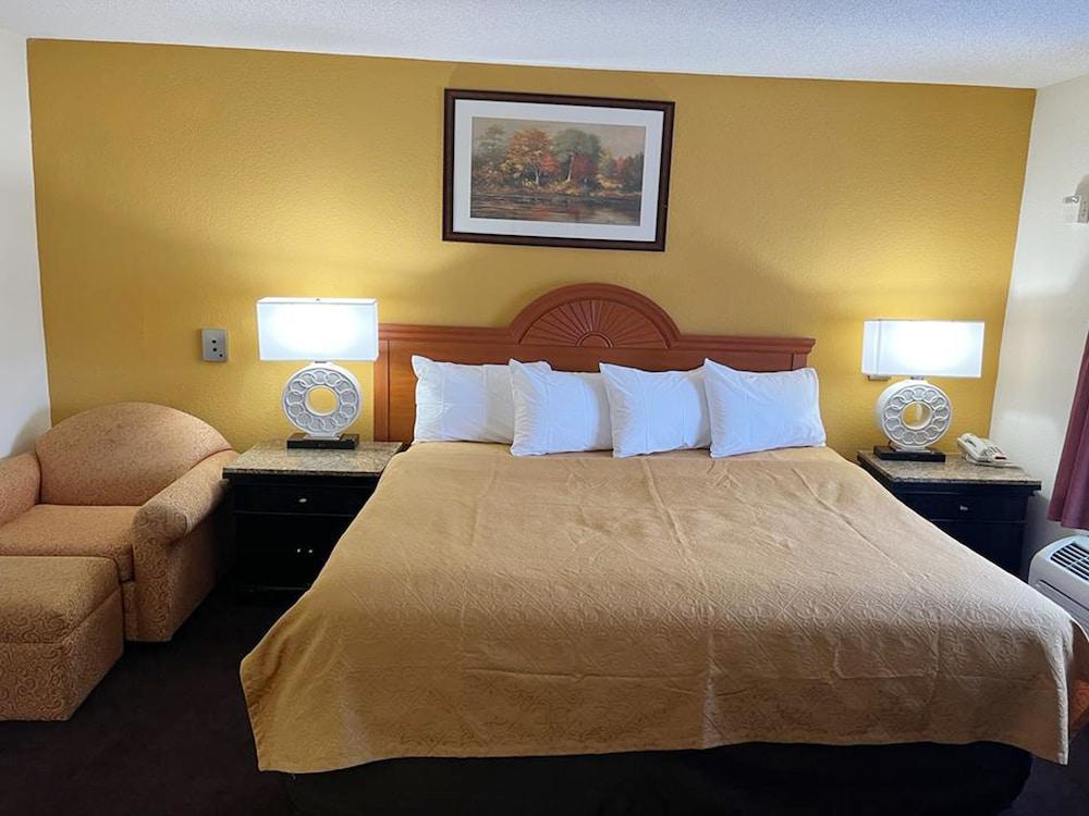 Chocolate Express Hotel & Suites Hershey photo 9