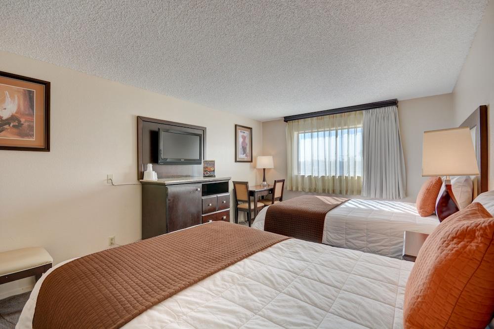 Longhorn Casino & Hotel photo 41