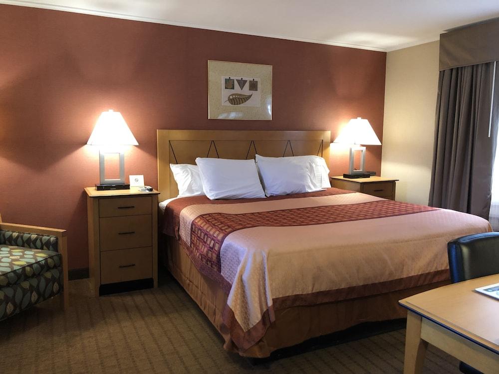 Wilbraham Inn photo 9