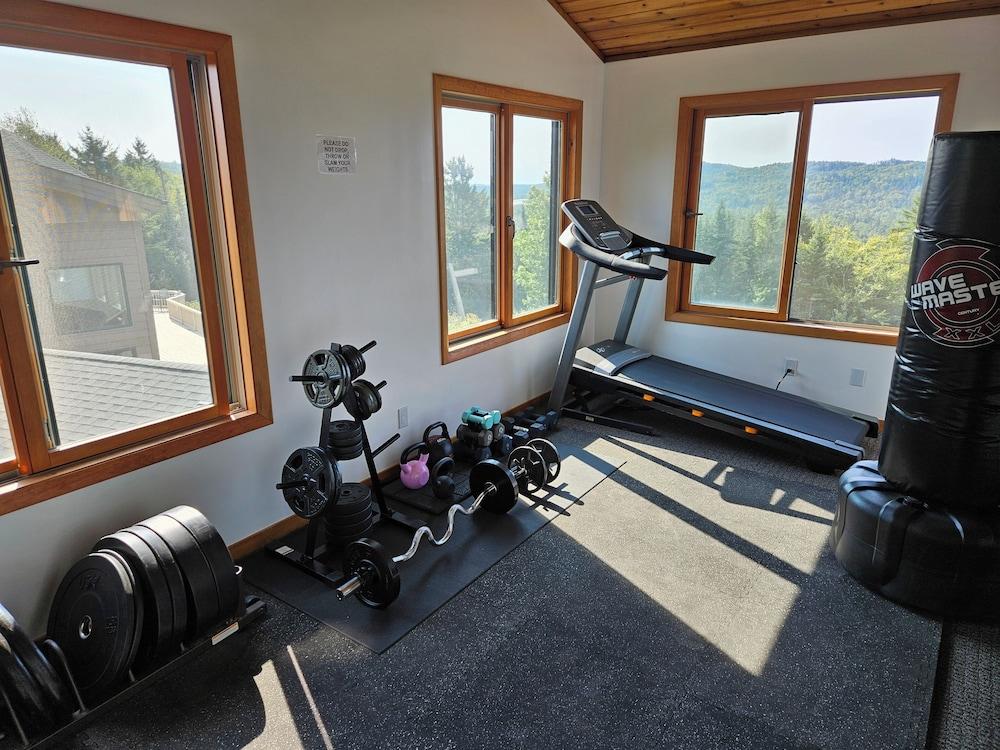 Bear Mountain Lodge photo 58