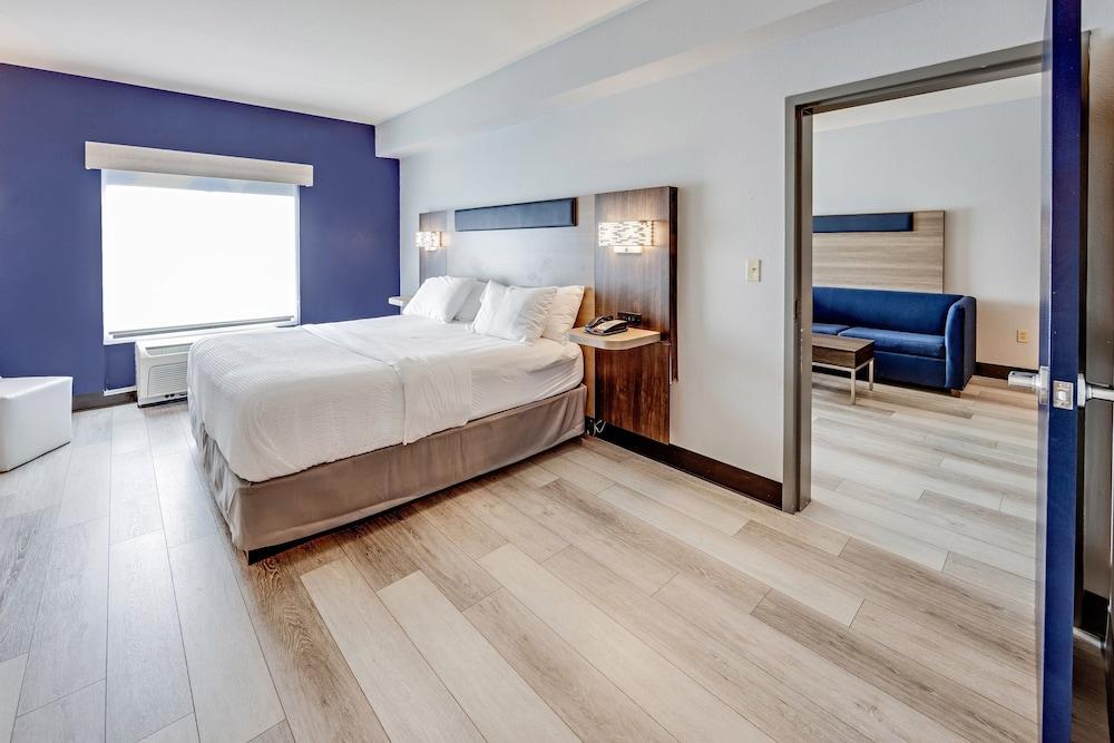 Holiday Inn Express Hotel & Suites Columbus Univ Area - Osu by IHG photo 46