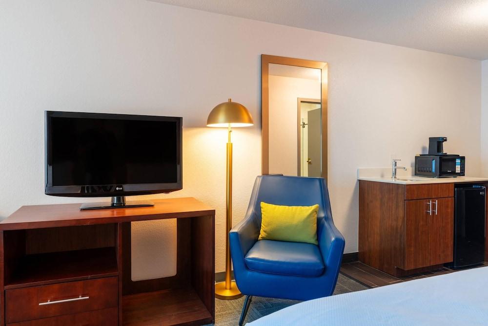 Comfort Inn Danvers - Boston North Shore photo 27