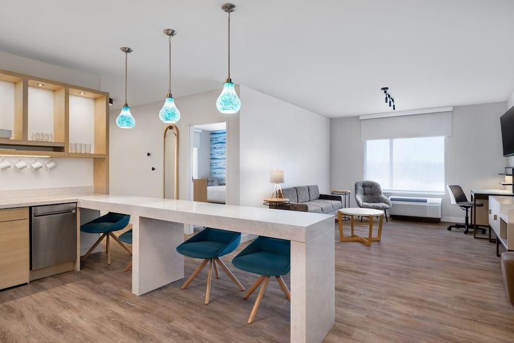Towneplace Suites By Marriott Geneva photo 19