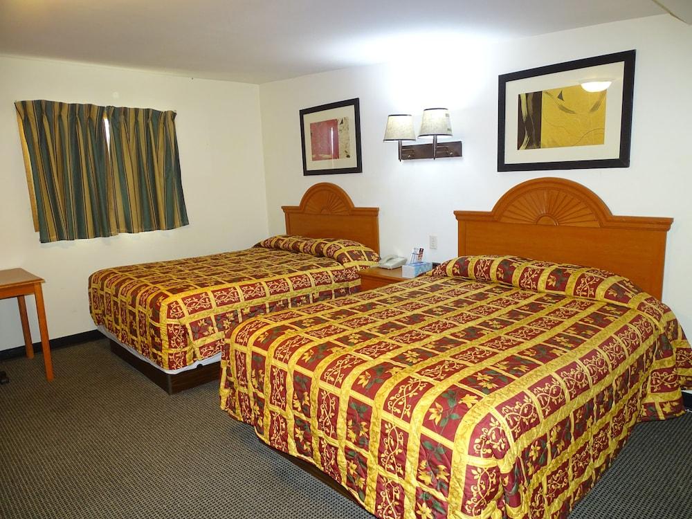 Rivers Inn Fort Madison photo 24