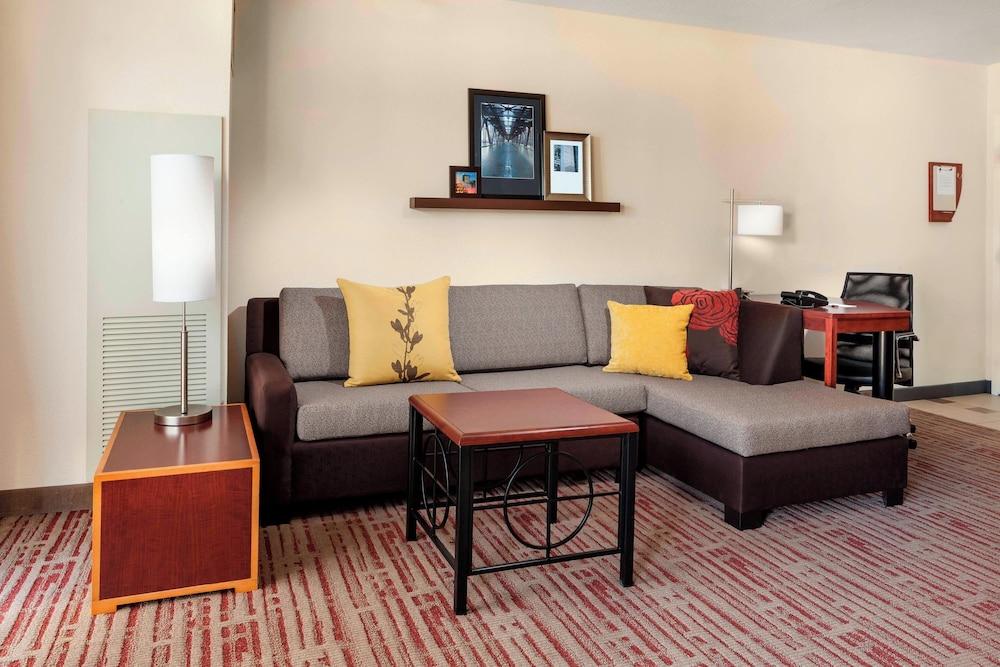 Residence Inn by Marriott Chicago Downtown / River North photo 14