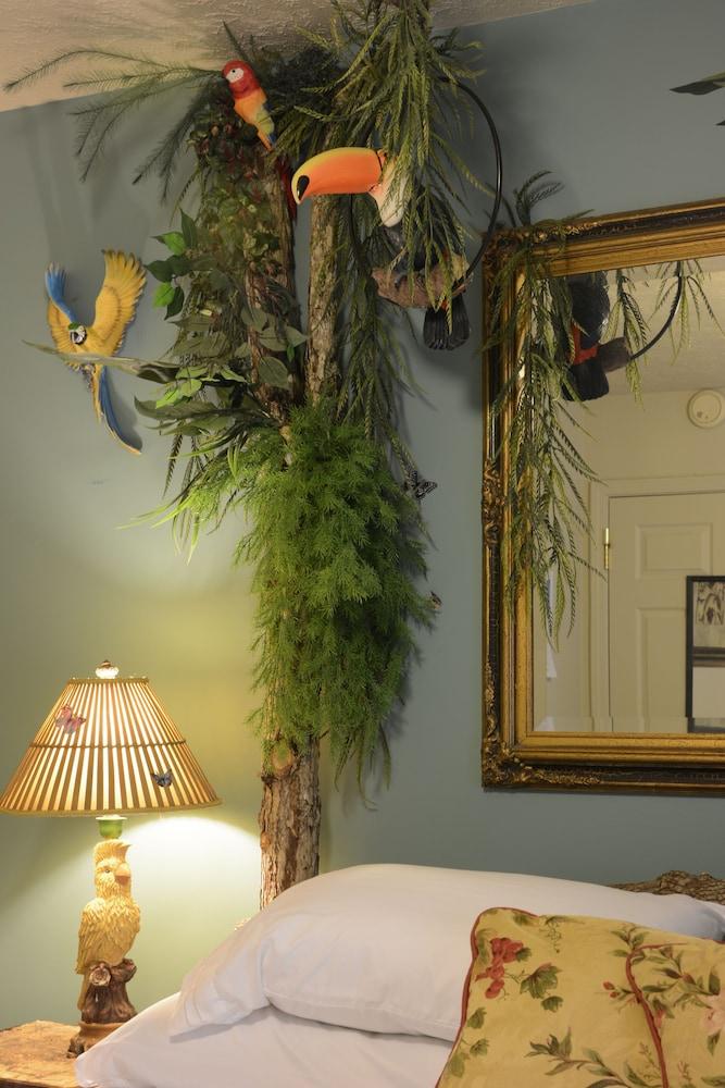 Pandora's Forest - Adults Only photo 32