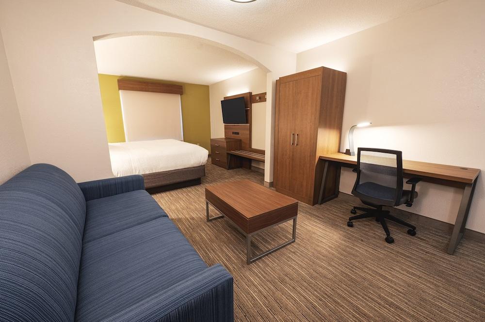Holiday Inn Express Hotel & Suites Goshen by IHG photo 25