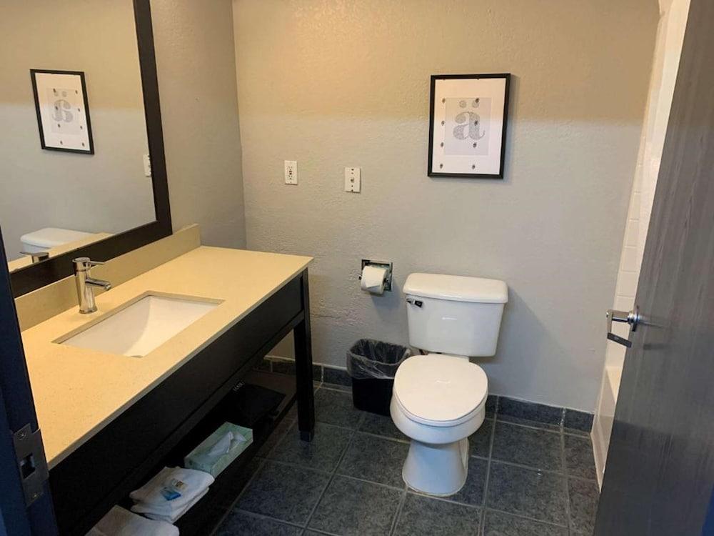 Candlewood Suites San Antonio - Fort Sam Houston photo 21