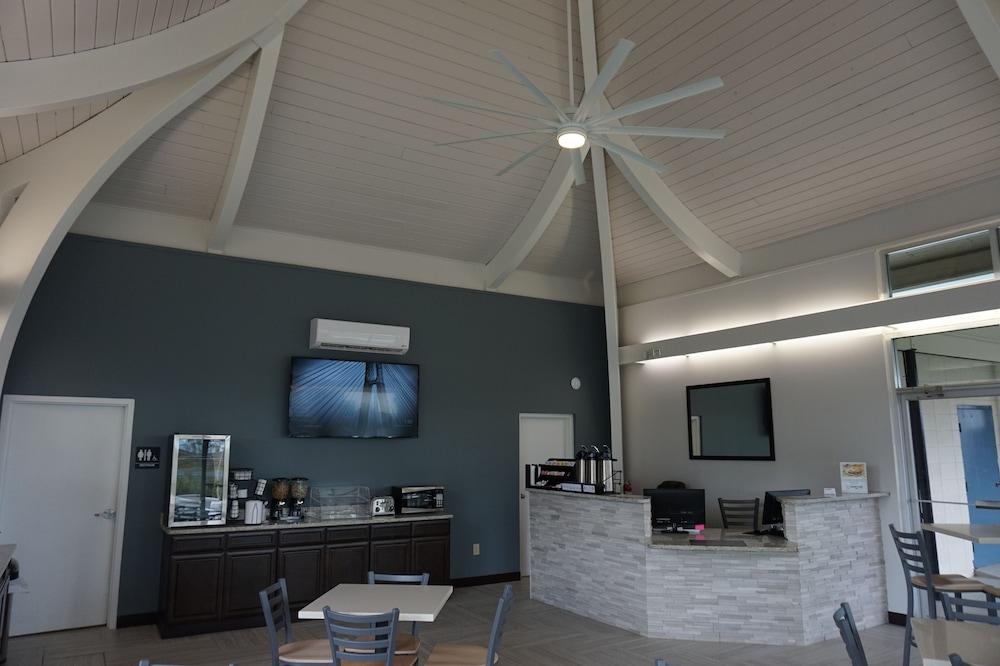 The Smart Stay Inn photo 18