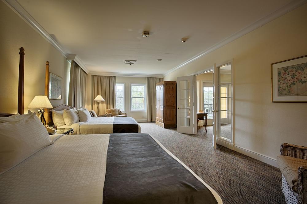 Tampa Palms Country Club photo 6