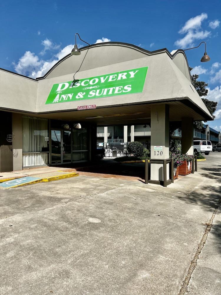 Discovery Inn photo 1
