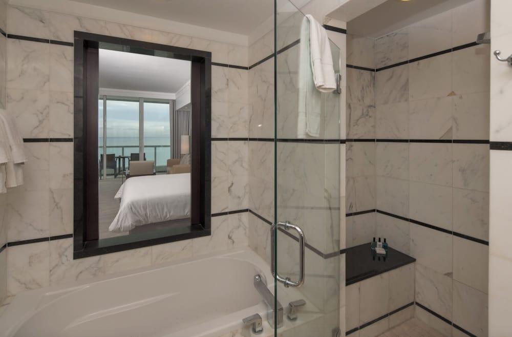 Residences at Fontainebleau Miami photo 84