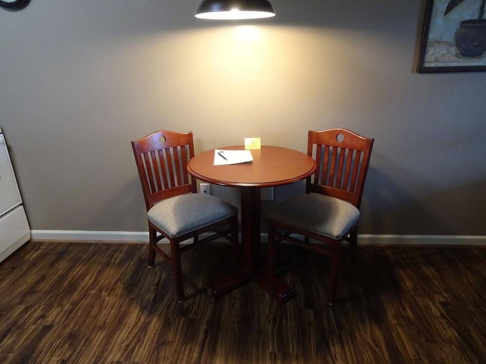 Affordable Suites Kannapolis photo 31