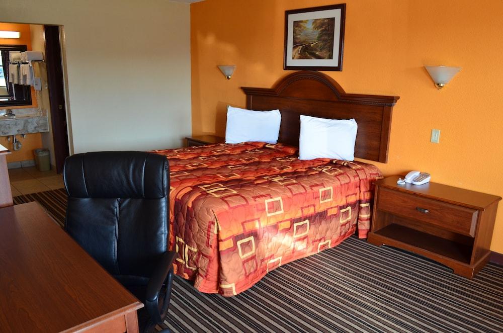 Royal Inn photo 9