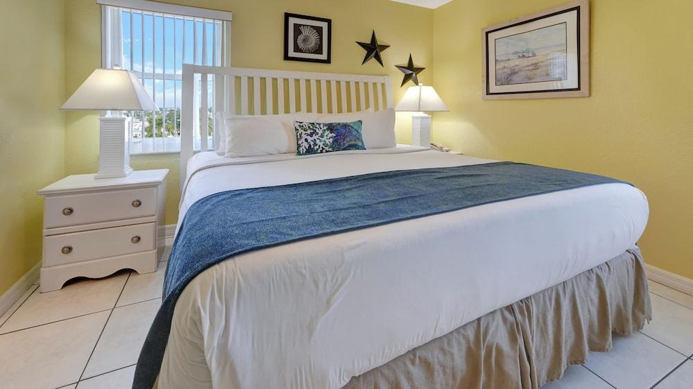 South Beach Oceanfront Resort photo 13