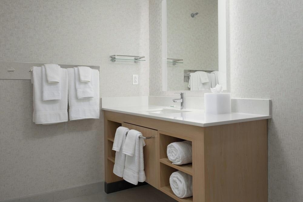 Residence Inn Seattle Northgate Station photo 26