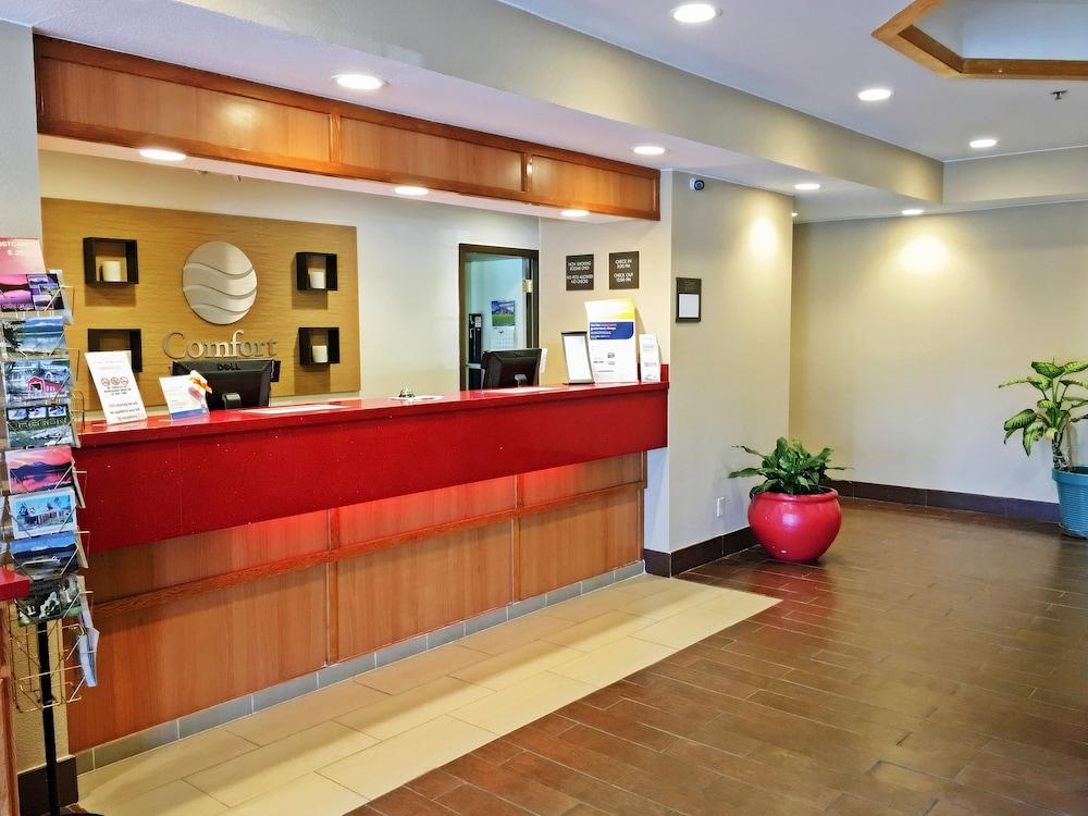 Comfort Inn & Suites Klamath Falls photo 4
