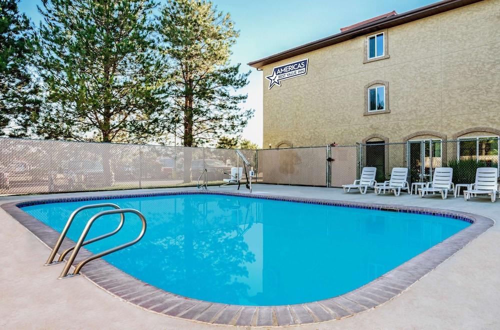 Americas Best Value Inn Sparks photo 28