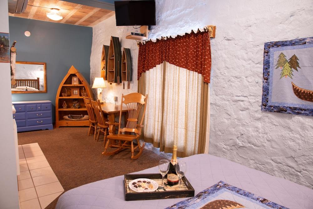Stone Mill Hotel & Suites photo 53