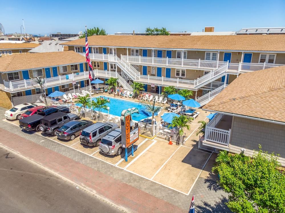 The Sea Garden Motel and Apartments photo 2