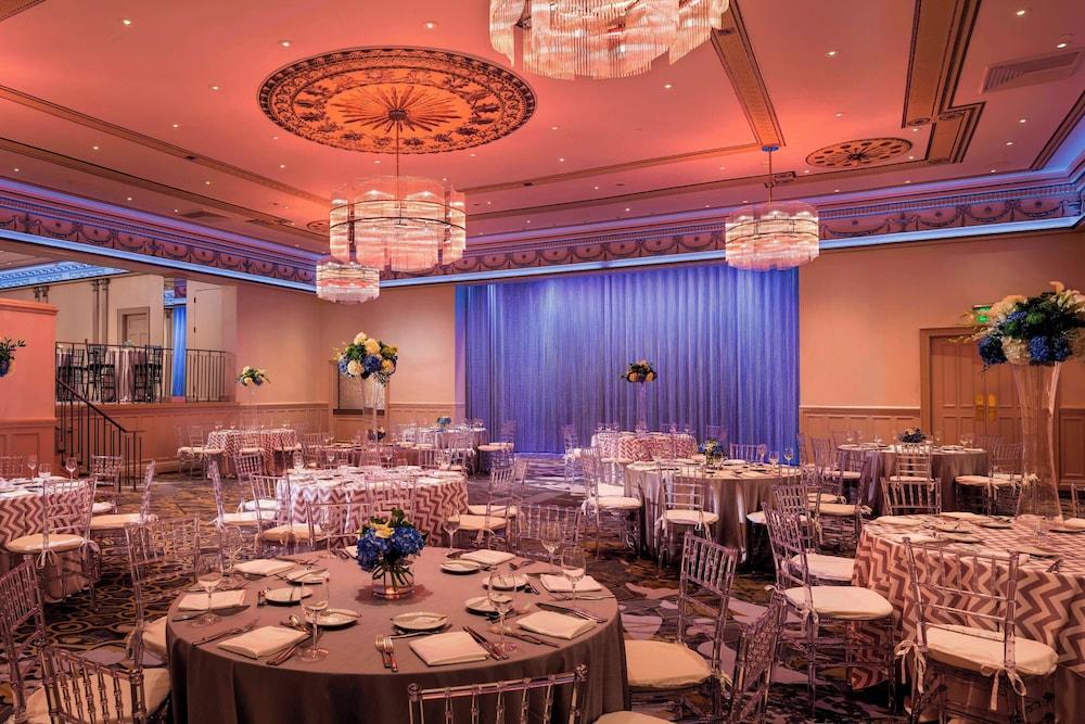 Sheraton Commander Hotel photo 35
