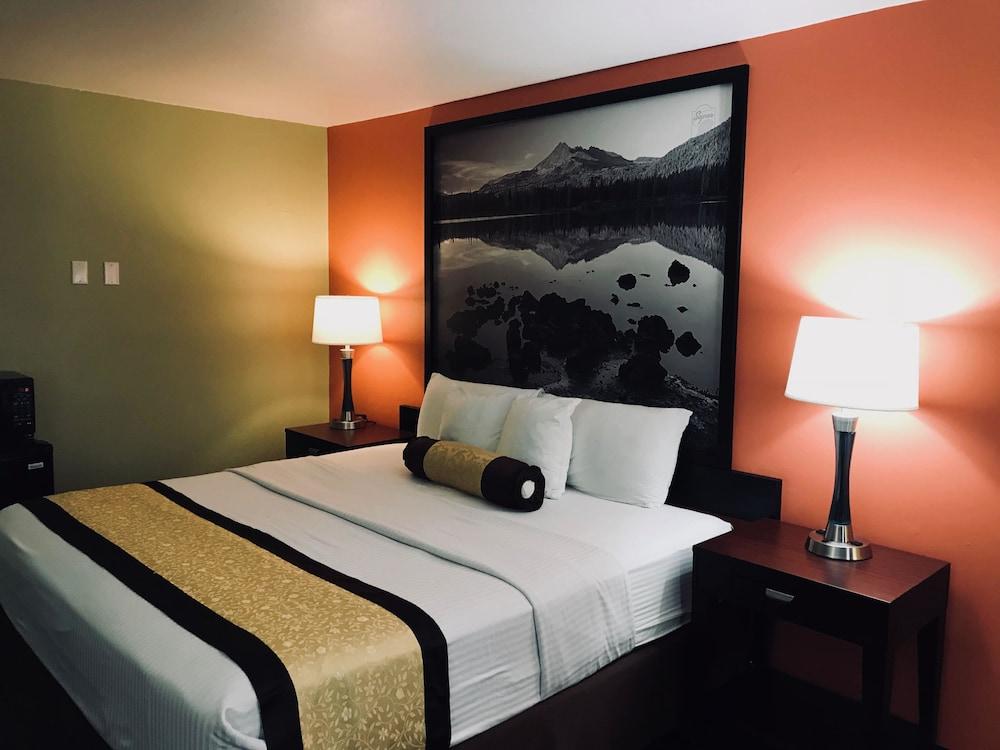 Super 8 by Wyndham Ontario photo 16