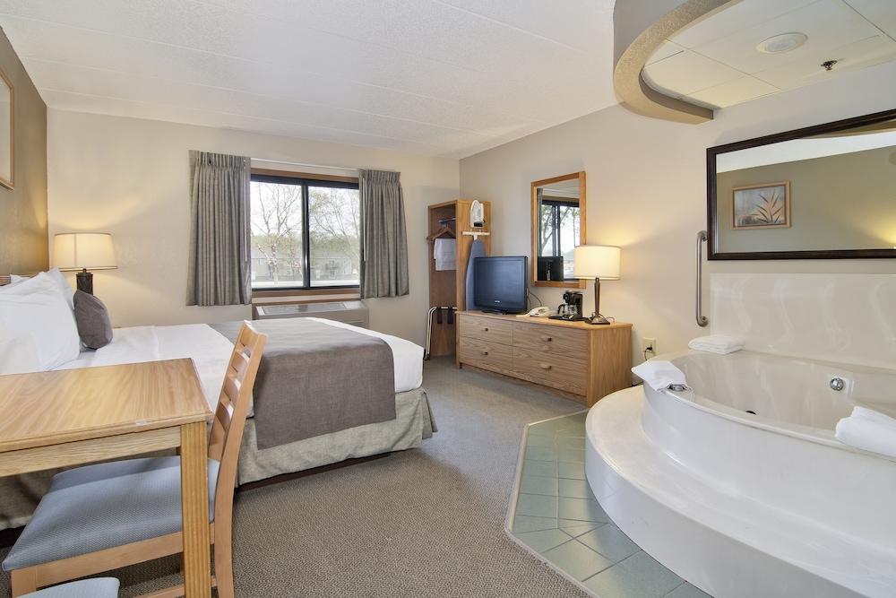 Boarders Inn & Suites by Cobblestone Hotels - Faribault photo 33