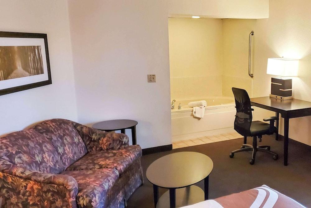 Quality Inn Atchison photo 15