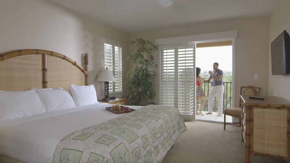 Villas At Regal Palms photo 36