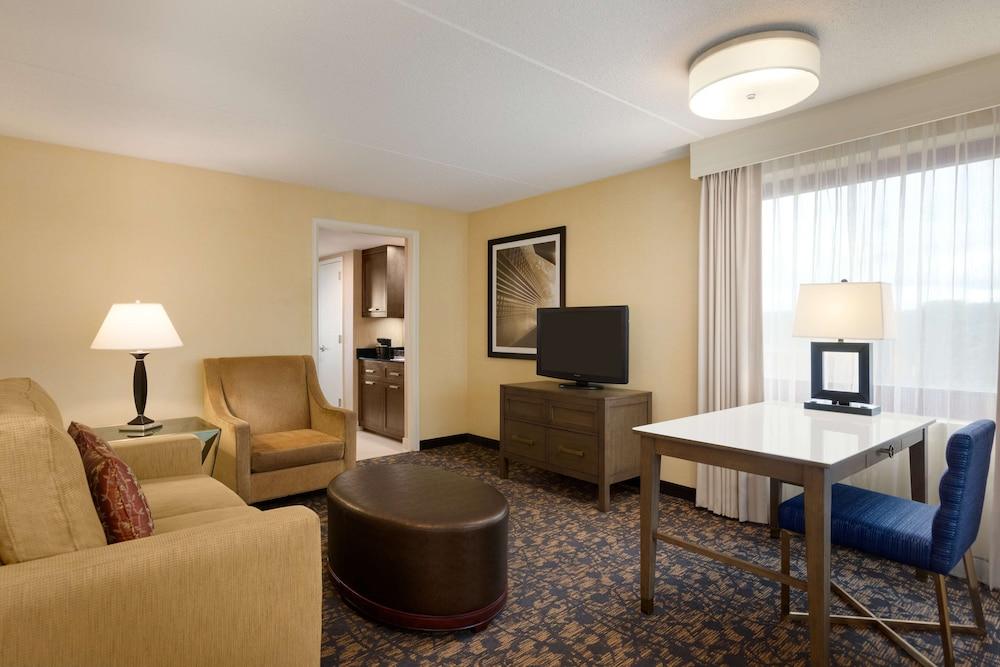 Embassy Suites by Hilton Boston Waltham photo 29