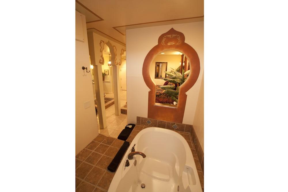 Destinations Inn photo 15