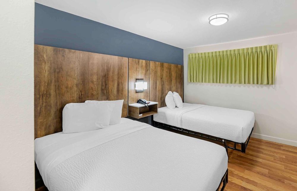 Extended Stay America Select Suites - Odessa photo 27