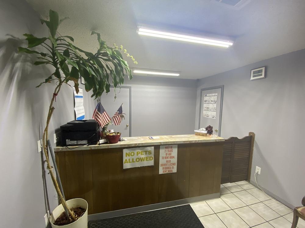 Century inn motel photo 2