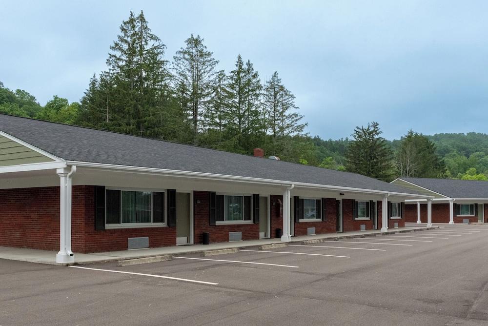 Valley Trail Inn photo 15